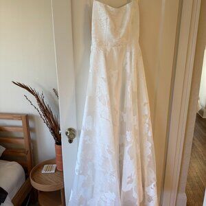 Truvelle Frances Wedding Dress Size 6